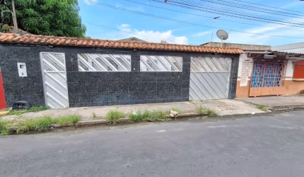 Casa Venda Manoa - Próxima ao DB