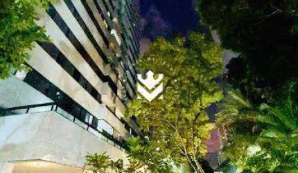 Apartamento Exclusivo em Casa Forte, com 138m², 4 quartos (2 suítes) 2 minutos da praça de Casa Forte