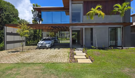 Espetacular Casa de Verão 5 suítes Praia do Forte 360m²