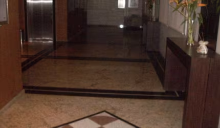 Seminovo 2 dormitorios suite no gonzaga 1 vaga demarcada