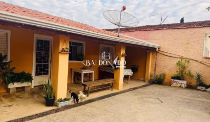 Casa em Joanópolis SP à Venda com 250m² Escritura 3 quartos