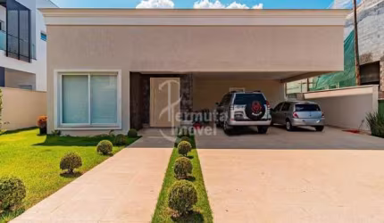 Residencial Tamboré 11 - Casa a venda com 389 m², ela conta com 4 suítes, sala de estar, escritório e 4 vagas de garagem no Residencial Tamboré 11
