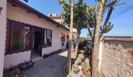 Casa com 2 quartos à venda na Avenida Cônego Itamar Luiz da Costa, 1002, Povoado de Nova Brasília, Imbituba, 90 m2 por R$ 230.000