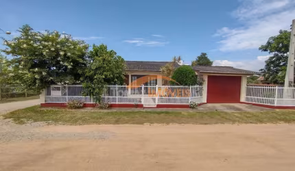 Casa com 3 quartos à venda na Mirim, 121, Mirim, Imbituba, 81 m2 por R$ 360.000