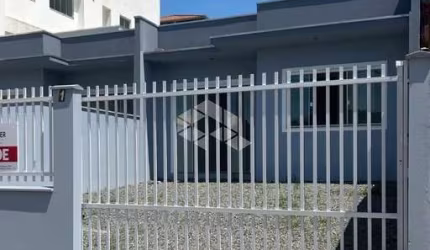 CASA GEMINADA À VENDA EM PENHA - OPORTUNIDADE IMPERDÍVEL!