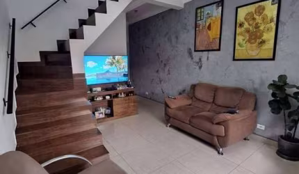 Sobrado com 4 dormitórios à venda, 111 m² por R$ 650.000,00 - Parque das Américas - Mauá/SP
