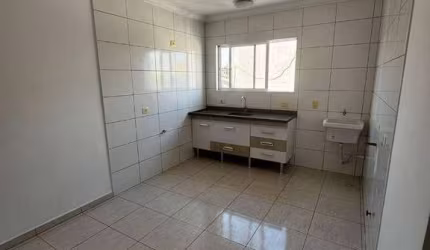 Apartamento para alugar, 55 m² por R$ 1.800,00/mês - Vila Bocaina - Mauá/SP