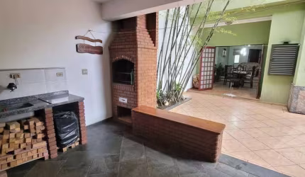 Sobrado com 4 dormitórios à venda, 299 m²- Vila Assis Brasil - Mauá/SP