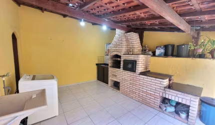 Sobrado com 3 dormitórios à venda por - Vila Assis Brasil - Mauá/SP