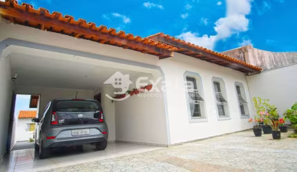 Casa térrea a venda com 3 dormitórios no Jardim Saíra
