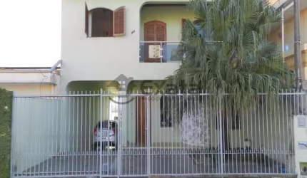 Sobrado para venda com 4 dormitórios no Prestes de Barros