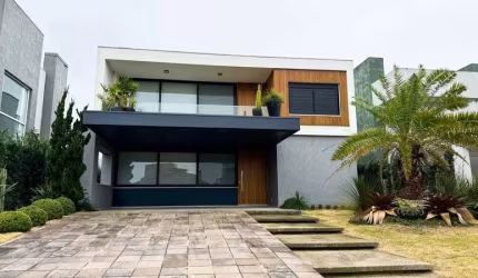 Belíssima residência no Condomínio BellVille