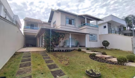 Casa pra Locação ou Venda  em condomínio fechado- Bairro São Pedro - Juiz de Fora/MG