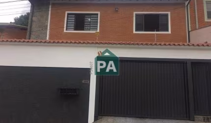 Casa com 3 quartos à venda no Jardim Ipê, Poços de Caldas  por R$ 800.000