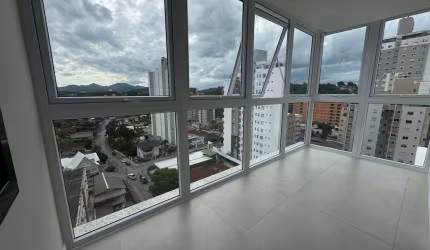 Charmoso apartamento no Bairro da Velha