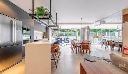Apartamento com 3 dormitórios à venda, 218 m² por R$ 2.600.000,00 - Vila Nova - Blumenau/SC