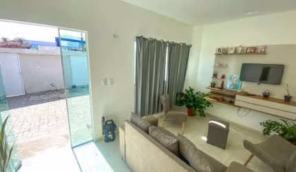Casa com 3 dormitórios à venda, 145 m² por R$ 450.000 - Parques das Flores - Aquiraz/Ceará