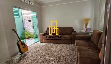 Casa para Venda em Uberlândia, Jardim Brasília, 3 dormitórios, 1 suíte, 2 banheiros, 3 vagas