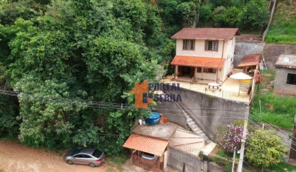 Casa com 3 quartos à venda, 115 m² por R$ 495.000 - Vale Feliz - Teresópolis/RJ