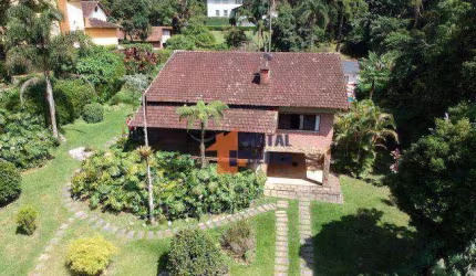 Casa com 5 quartos + casa de hospedes de 2 quartos à venda, 205 m² por R$ 1.100.000 - Granja Guarani - Teresópolis/RJ