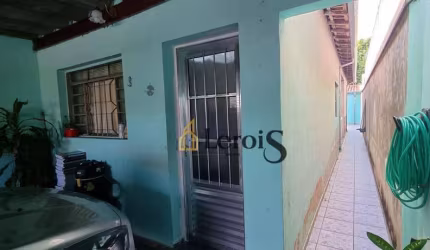 Casa com 2 dormitórios à venda, 59 m² por R$ 270.000,00 - Progresso - Itu/SP