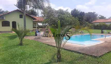 Casa com 3 dormitórios à venda, 180 m² por R$ 1.600.000,00 - Condomínio Vila Suévia - Itu/SP