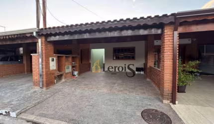 Casa com 3 dormitórios, 127 m² - venda por R$ 400.000,00 ou aluguel por R$ 2.900,00/mês - Condomínio Dona Lila - Itu/SP
