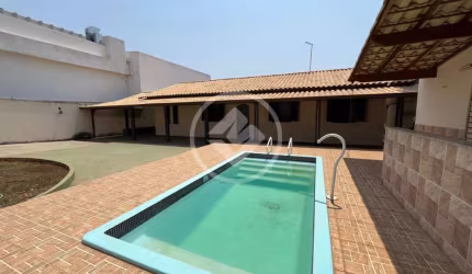 Casa Alto Padrão - Jardim Ipê codigo: 96945