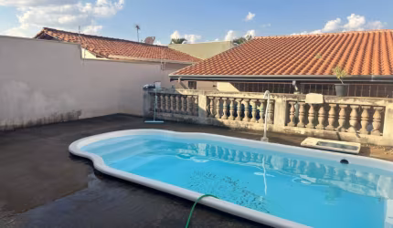 Casa 3 quartos - aceita proposta