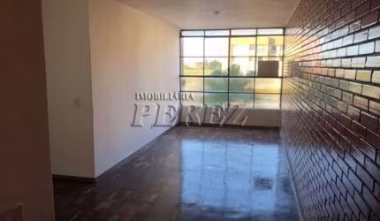 Apartamento com 3 quartos à venda na Bento Munhoz da Rocha Neto, --, Condomínio Residencial Castelo Branco, Cambé por R$ 220.000