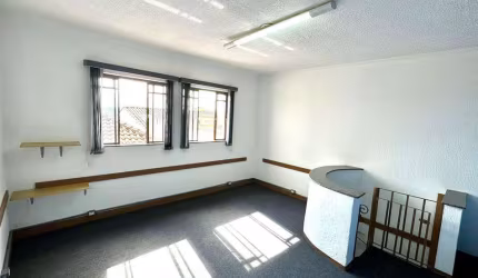 Casa Comercial, 99 m² - venda por R$ 600.000 ou aluguel por R$ 3.293/mês - Centro - Atibaia/SP