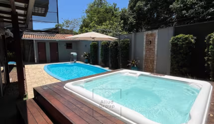 Linda Casa 100% Averbada em terreno gigante no Saguaçu em Joinville-SC