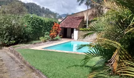 Casa a venda no bairro Samambaia!