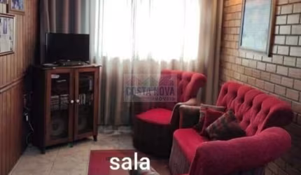 Casa sobrado com 73 m², 2 quartos, 2 banheiros, 1 vaga, bairro Catiapoa