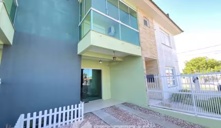 Seu novo lar na praia espera por você: Um duplex completo e cheio de estilo em Tramandaí!