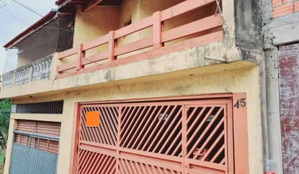 Casa com 4 quartos à venda na Rua Eugênio Bosser, 45, Jardim Sapopemba, São Paulo por R$ 750.000