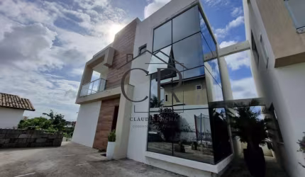 Casa duplex, 4/4 sendo 3 suítes na melhor localização de Lauro de Freitas!