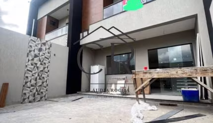 Ótima casa na melhor localização da praia do  Flamengo.