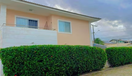 Casa em condomínio fechado com 5 quartos à venda na Rua Edgar B Franco, Buraquinho, Lauro de Freitas por R$ 850.000