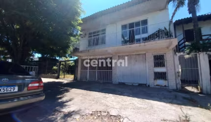 Casa 3 dormitórios
