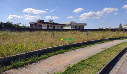 Terreno, 872 m² - venda por R$ 1.800.000,00 ou aluguel por R$ 10.608,61 - Colinas do Paratehy - São José dos Campos/SP