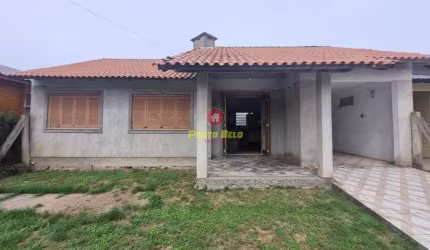 Casa com 3 quartos à venda no Atlântida Sul (Distrito), Osório , 131 m2 por R$ 422.000