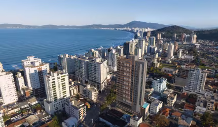 Apartamento com 4 quartos à venda na Rua Nereu Ramos, Centro, Itapema, 138 m2 por R$ 2.317.950