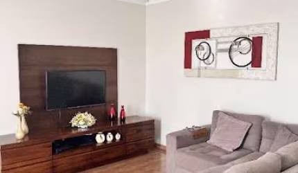 SOBRADO IMPONENTE NO JARDIM ITALIA JUNDIAI