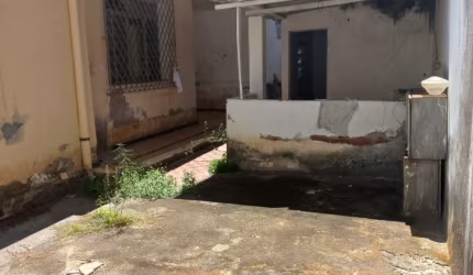 Casa à venda no Bairro Ilha dos Araújos, Governador Valadares – MG
