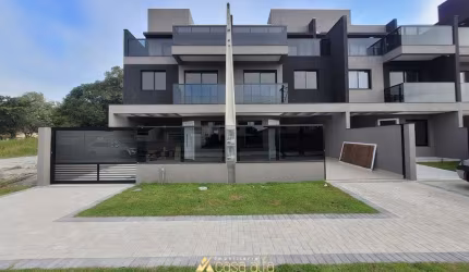 Triplex em Matinhos