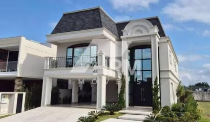 Casa a venda em Camboriú