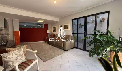 Casa com 03 dormitórios (01 suíte) à venda no Centro em Piracicaba -SP
