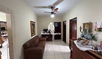 Casa à venda com 4 quartos sendo dois suíte no bairro Vila Independência em Piracicaba/SP