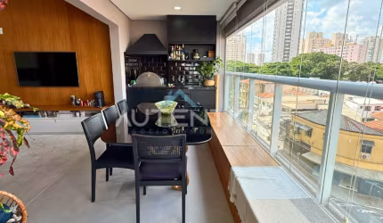 Apartamento à venda com 132m², 3 suítes e 2 vagas